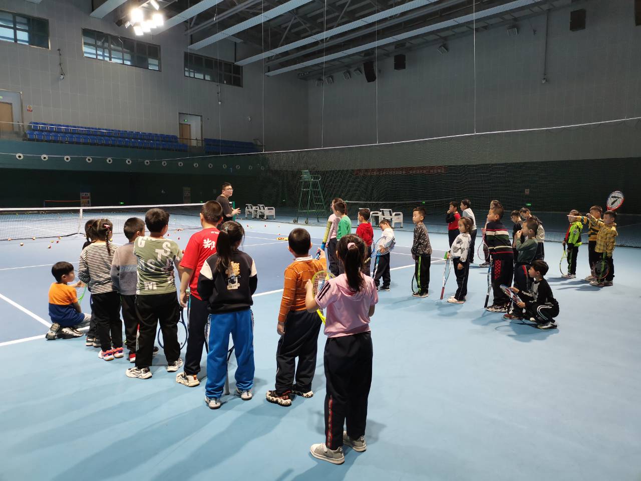 italki Hey I'm from China, my job is about tennis promotion. I really want to find someone who